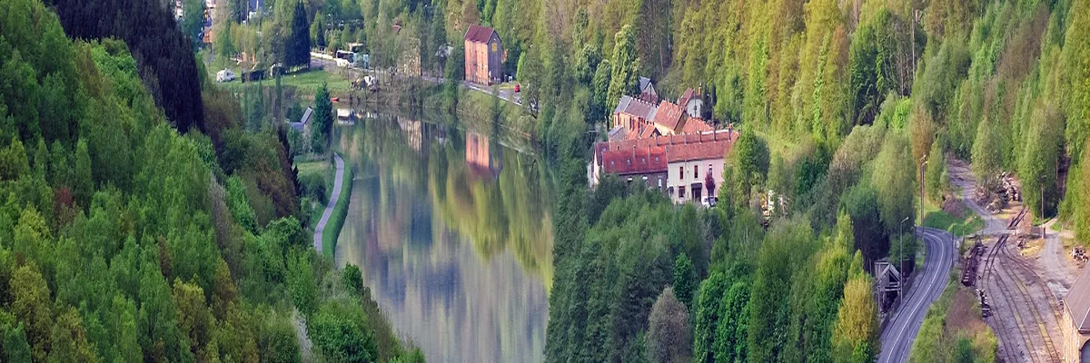 Image Installation abri de piscine Ardennes