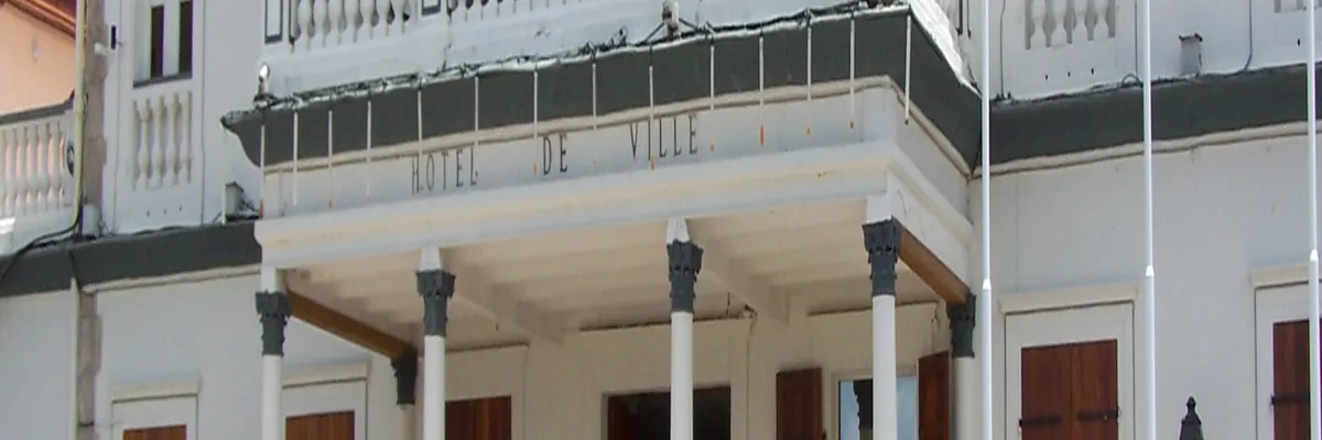 Image Installation abri de piscine Basse-Terre