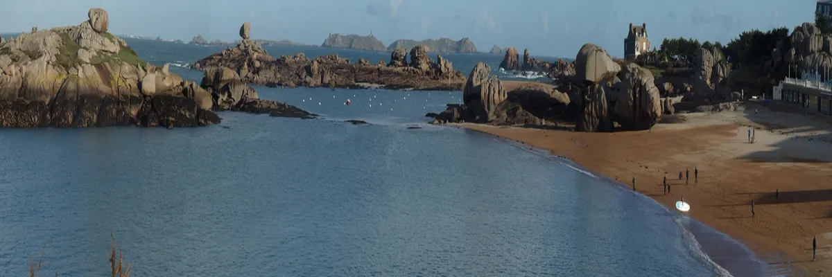 Image Installation abri de piscine Bretagne