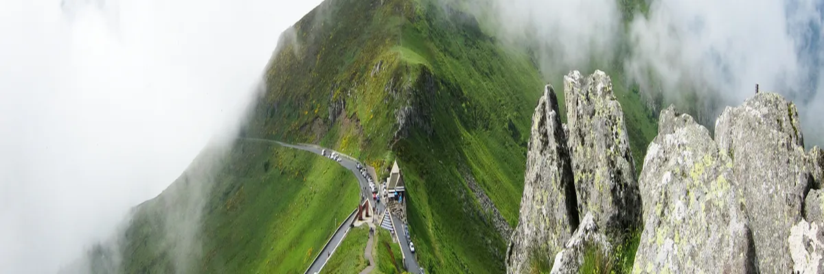 Image Installation abri de piscine Cantal