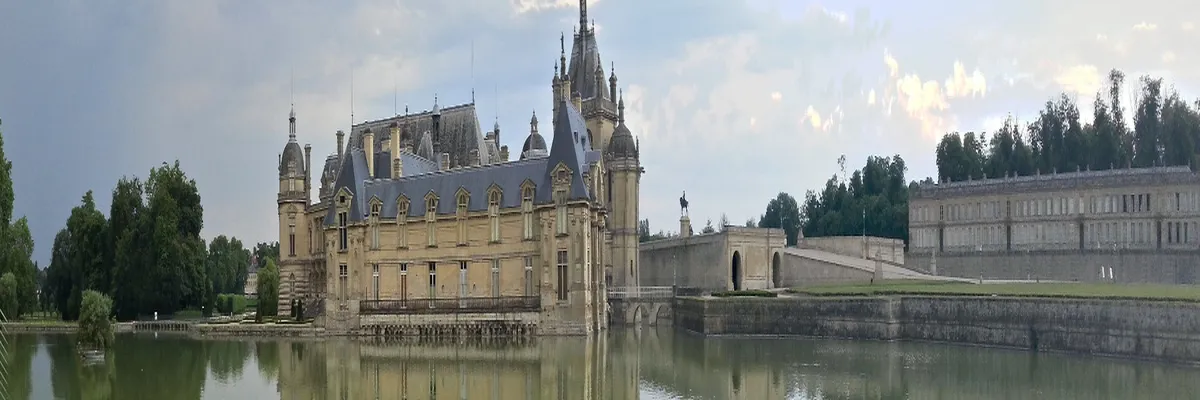 Image Installation abri de piscine Chantilly