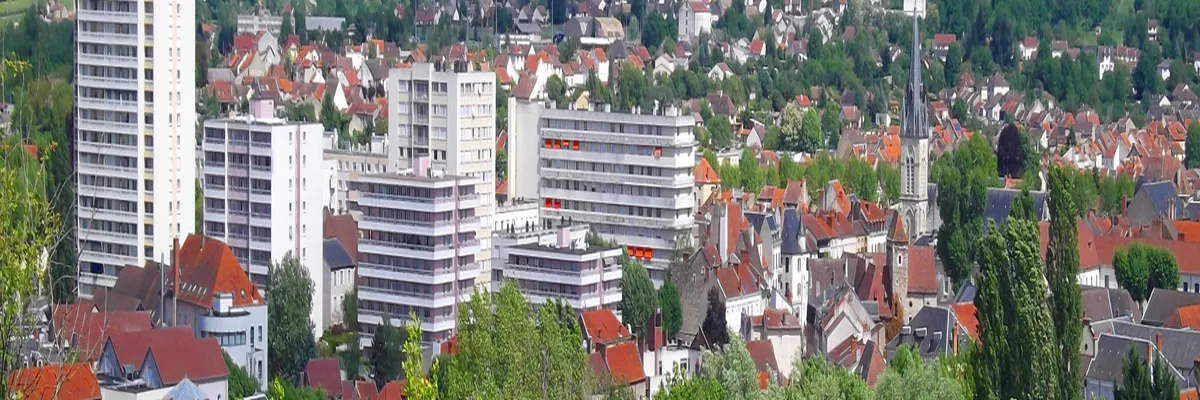 Image Installation abri de piscine Cusset