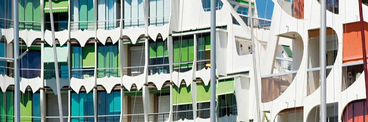 Image Installation abri de piscine La Grande-Motte