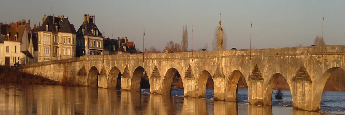Image Installation abri de piscine Nièvre
