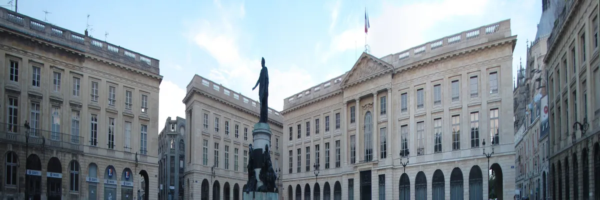 Image Installation abri de piscine Reims