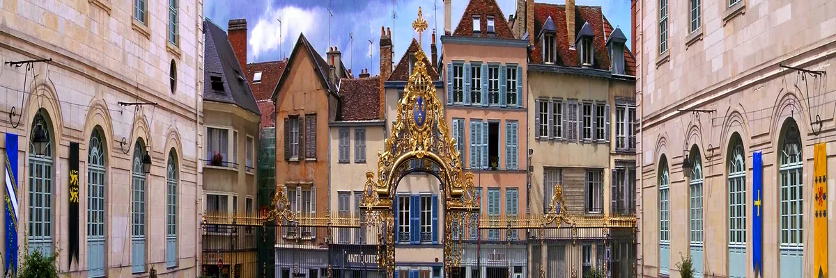 Image Installation abri de piscine Troyes