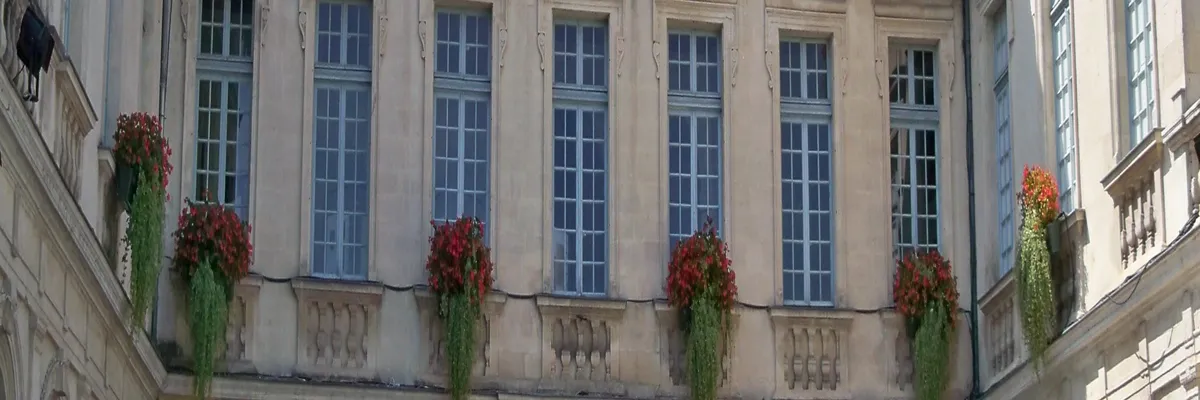 Image Installation abri de piscine Valréas