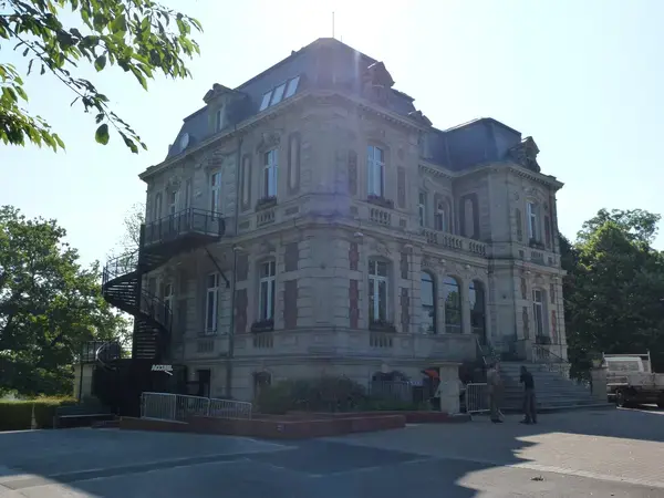 Abri Piscine Sur Mesure Installation abri de piscine Beuvrages