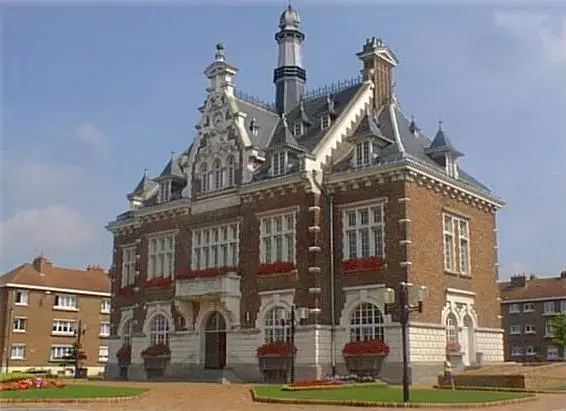 Abri Piscine Sur Mesure Installation abri de piscine Houplines