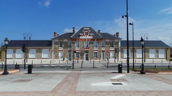 Abri Piscine Sur Mesure Installation abri de piscine Le Coudray-Montceaux