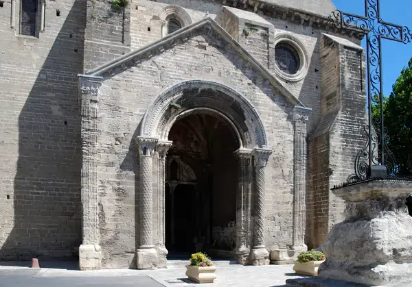 Abri Piscine Sur Mesure Installation abri de piscine Le Thor