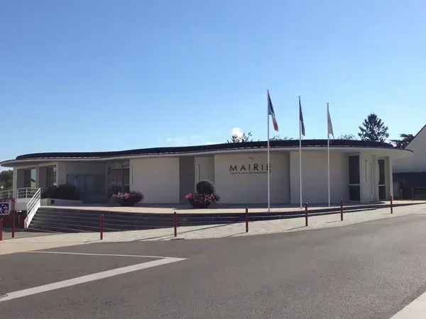 Abri Piscine Sur Mesure Installation abri de piscine Longuenée-en-Anjou
