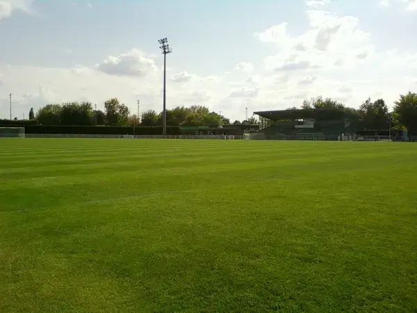 Abri Piscine Sur Mesure Installation abri de piscine Moissy-Cramayel