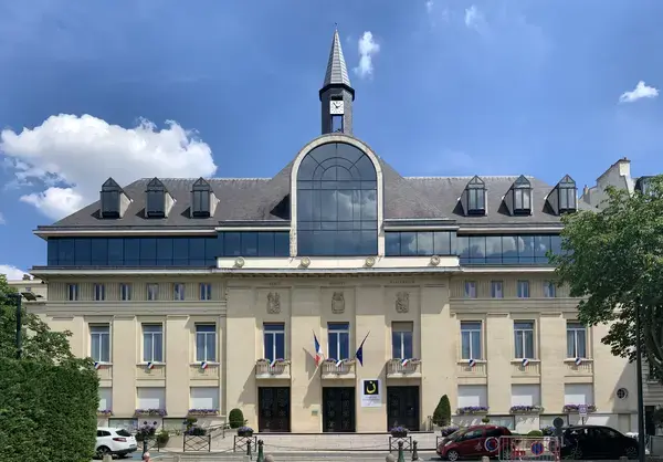 Abri Piscine Sur Mesure Installation abri de piscine Saint-Mandé