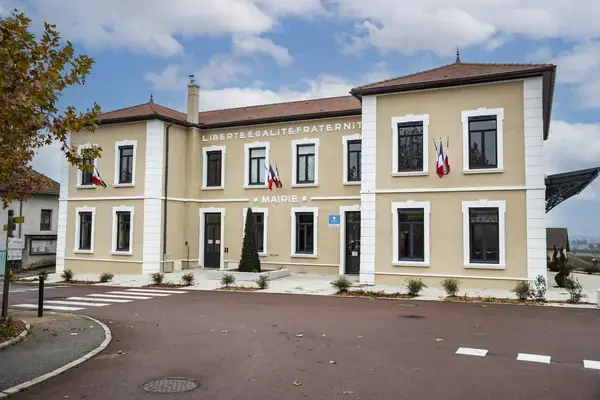 Abri Piscine Sur Mesure Installation abri de piscine Satolas-et-Bonce