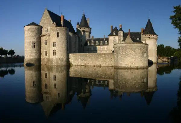 Abri Piscine Sur Mesure Installation abri de piscine Sully-sur-Loire